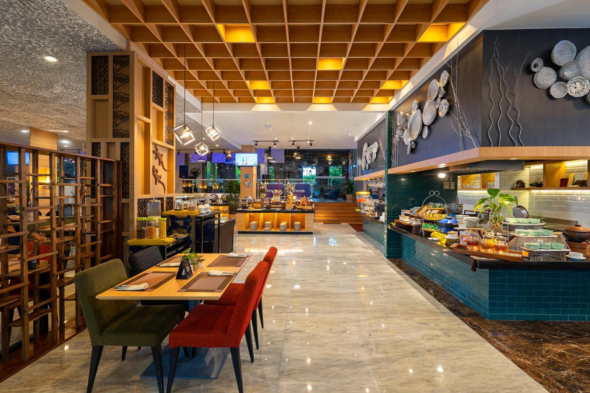 Batiqa Hotel & Apartments Karawang Eksteriør bilde