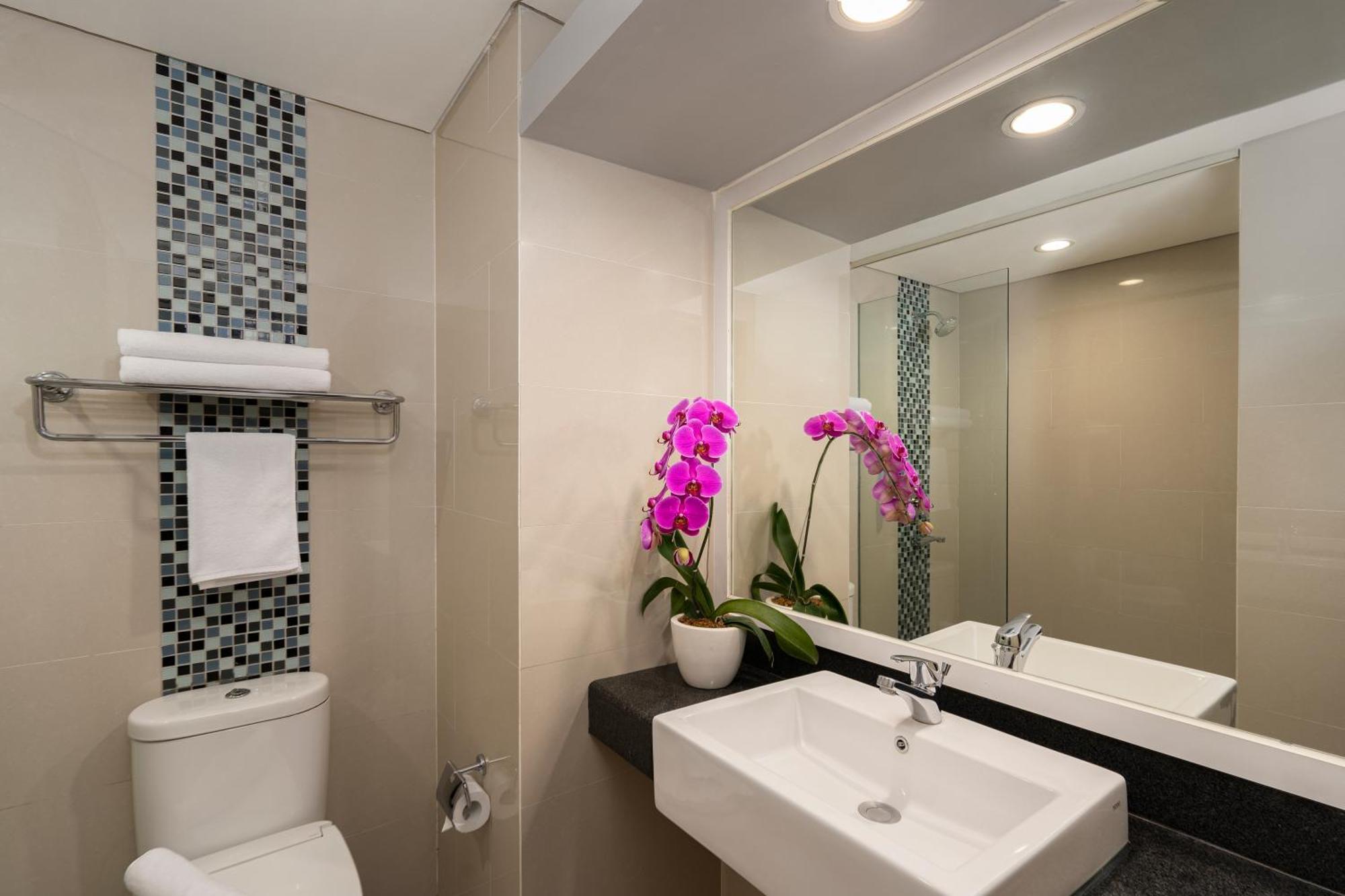 Batiqa Hotel & Apartments Karawang Eksteriør bilde